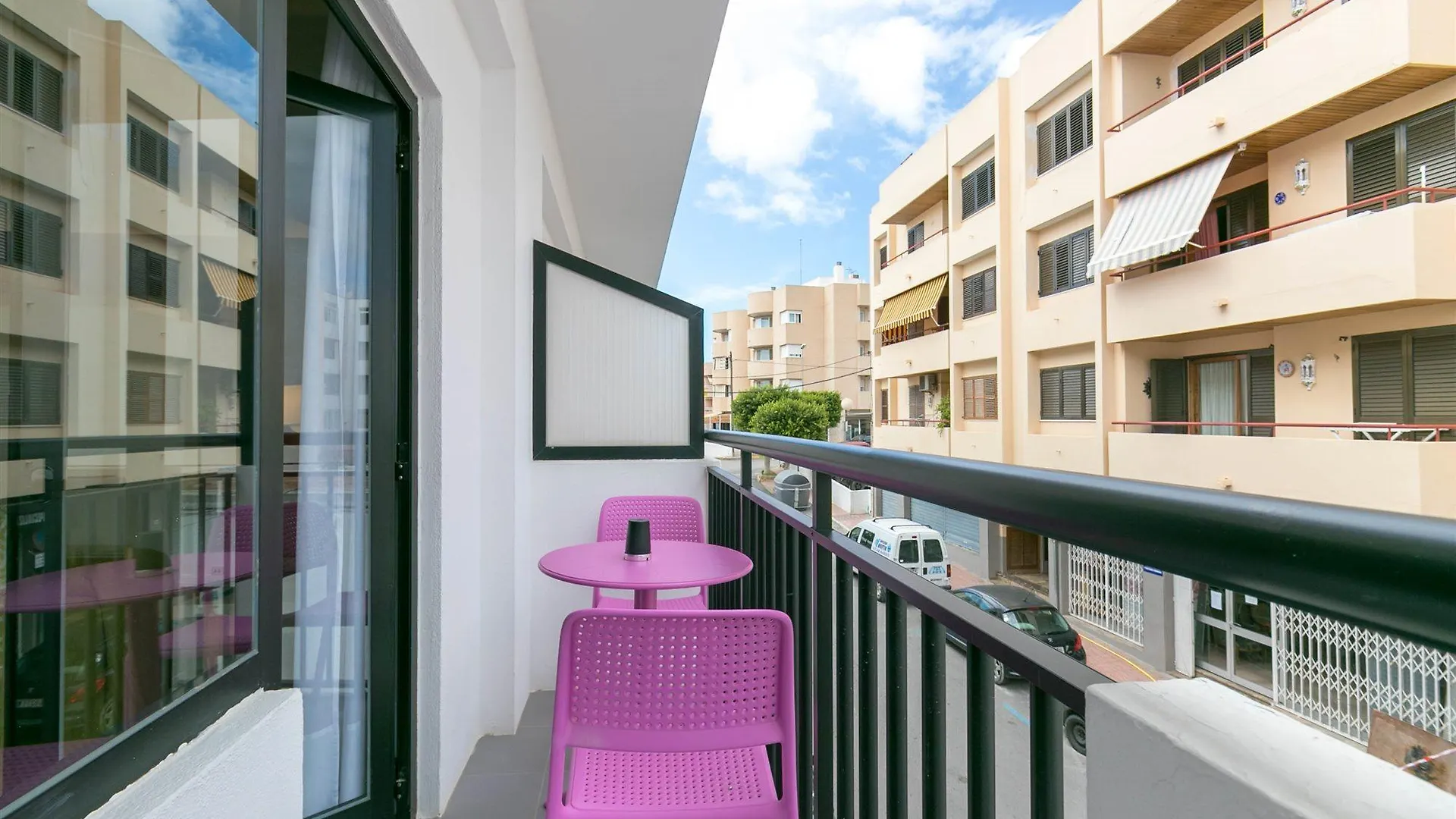 The Purple Hotel - Adults Only Sant Antoni de Portmany