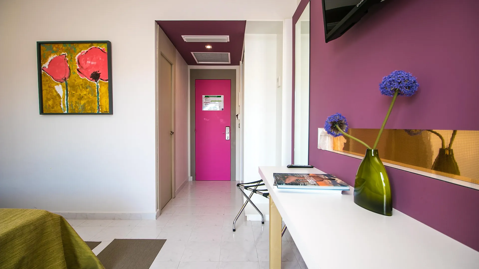The Purple Hotel - Adults Only Sant Antoni de Portmany
