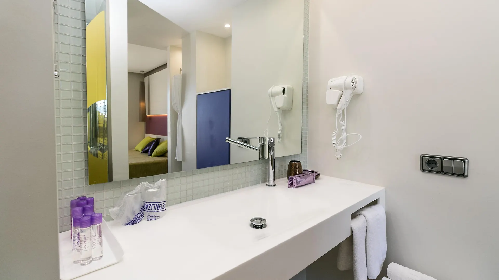 ***  The Purple Hotel - Adults Only Sant Antoni de Portmany Espanha