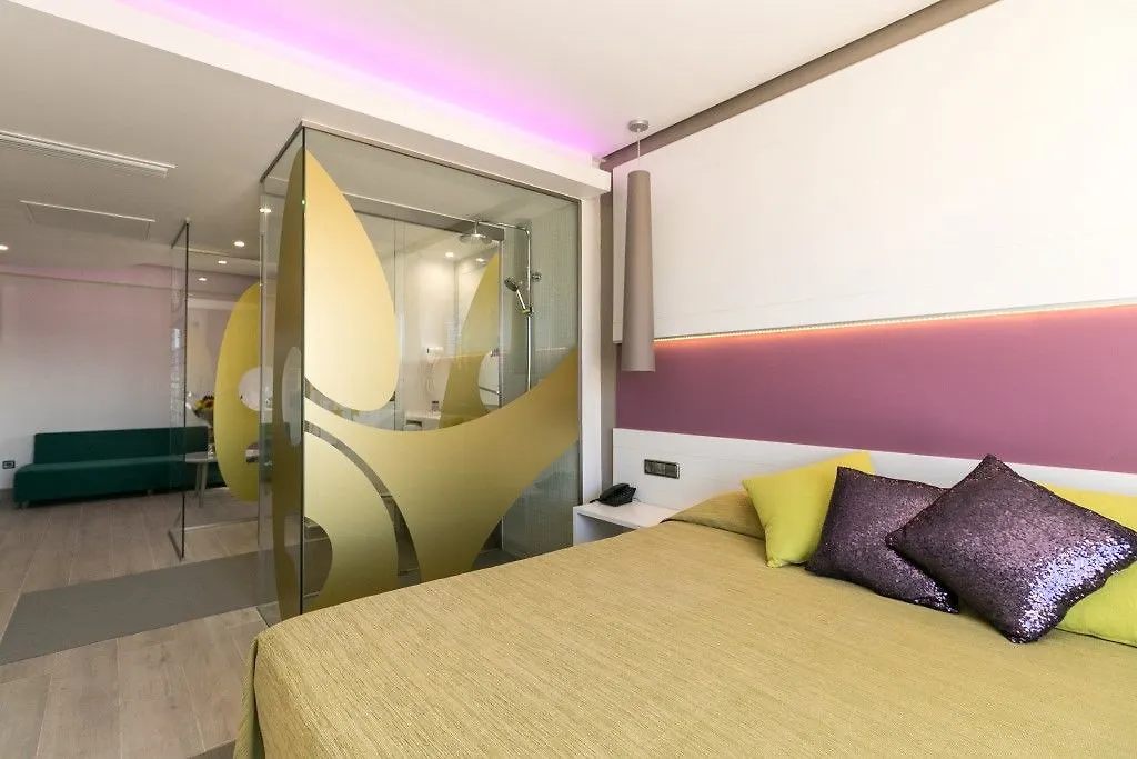 The Purple Hotel - Adults Only Sant Antoni de Portmany