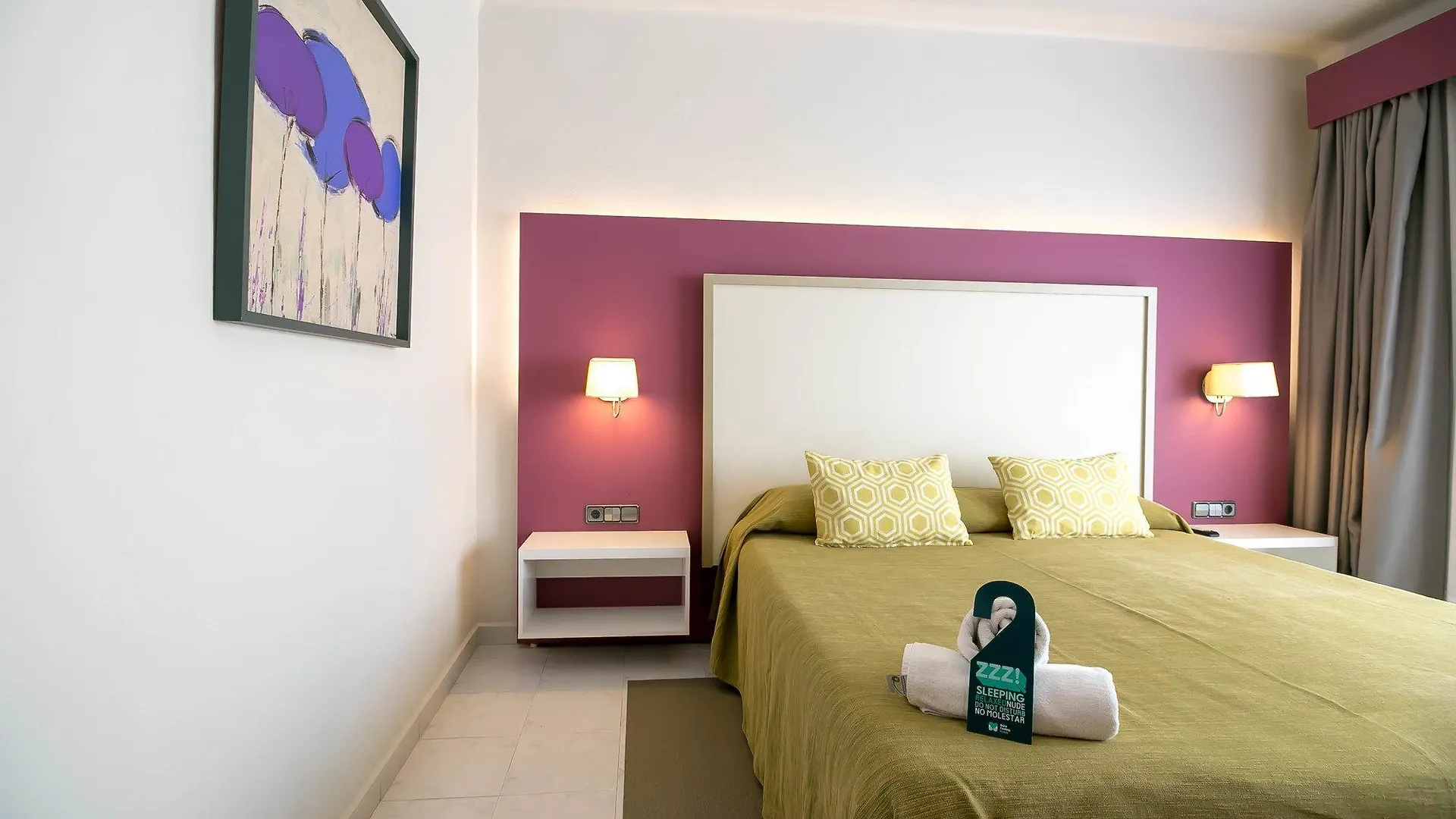 The Purple Hotel - Adults Only Sant Antoni de Portmany